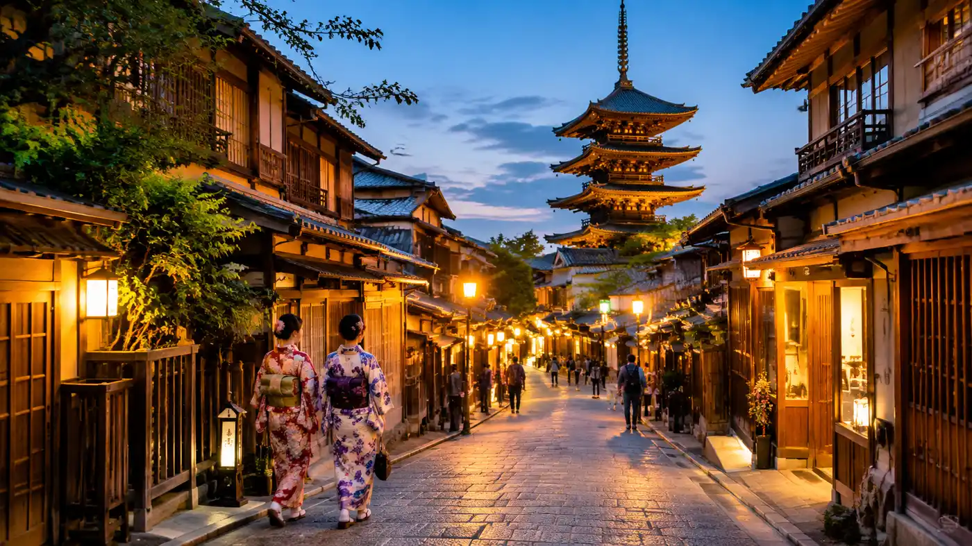 Gion at Night: Tours, Activities & Evening Strolls